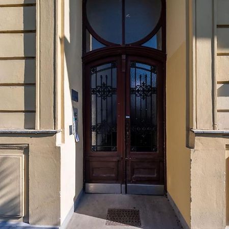 Compact Studio Near Center By Hm Viena Exterior foto